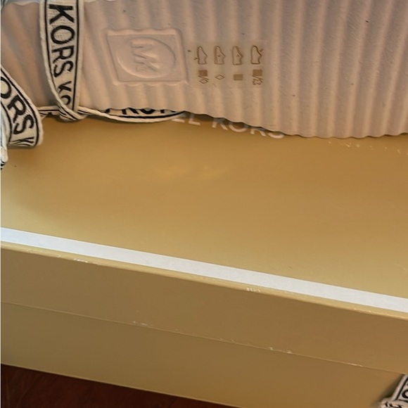 Michael Kors espadrilles - Picture 3 of 3